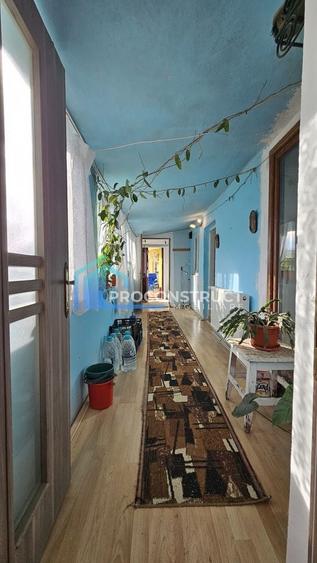 Oportunitate de Investitie in Blascovici-Teren cu casa pe colt 701 mp - 9