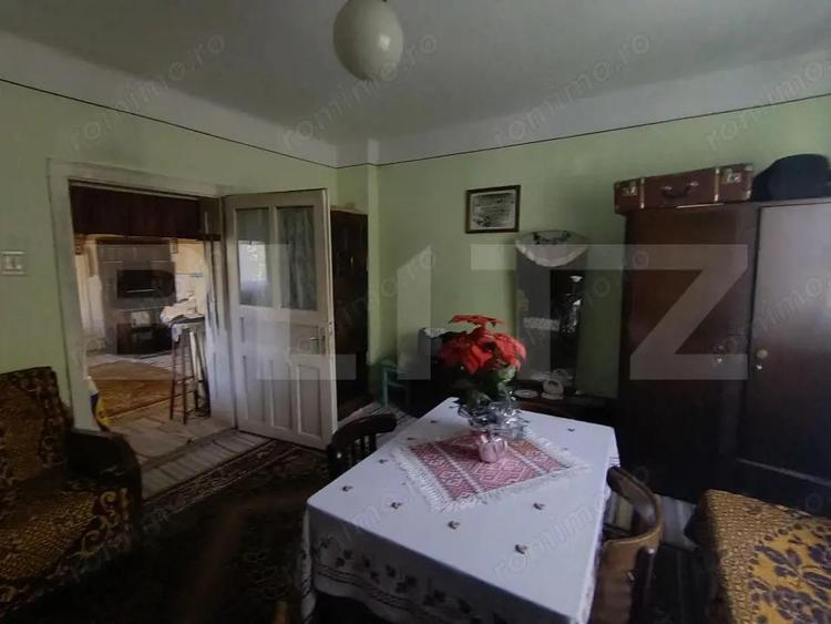 Casa cu 3 camere ?i o bucatarie de vara ?i 1300 mp teren ?i anexe - 14