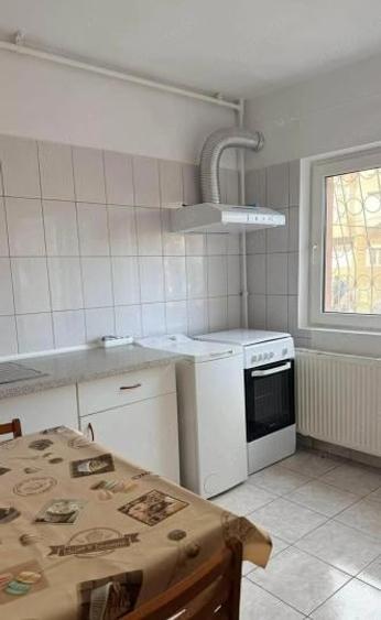 Garsoniera | 13 Septembrie | Parter | Decomandat - 3