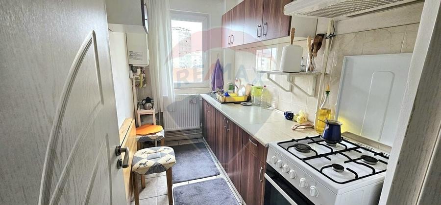 Apartament cu 2 camere de vânzare, strada Milcov - 1