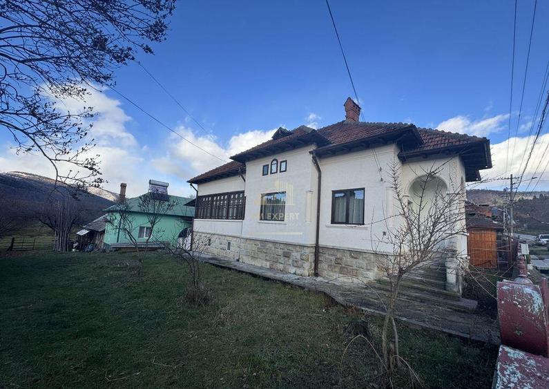 VILA 4 CAMERE, LERESTI, TEREN 3489 MP COMISION 0% CUMPARATOR - 14