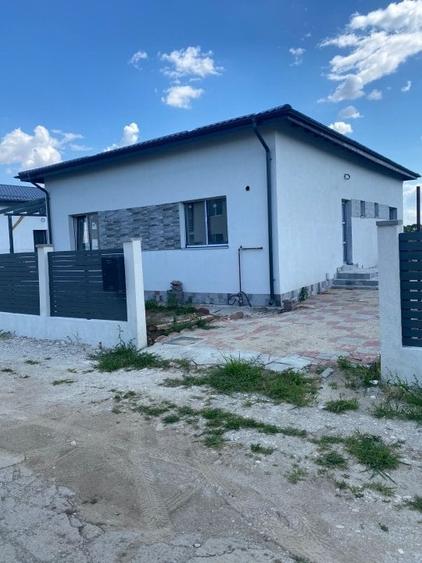 Case pe parter de vânzare Bacu - 1