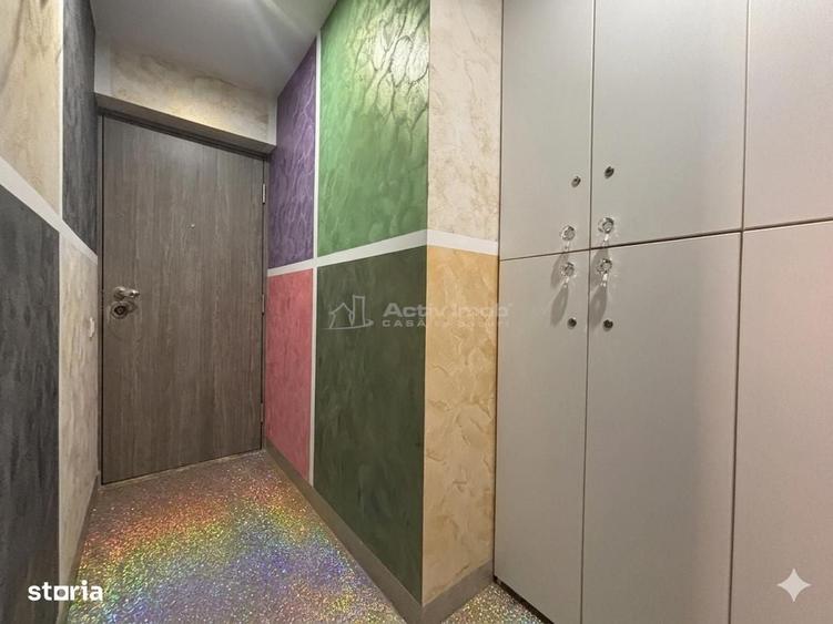 Apartament cu 4 camere în Central