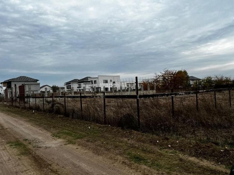 Teren intravilan 750 mp Tunari Stejarului