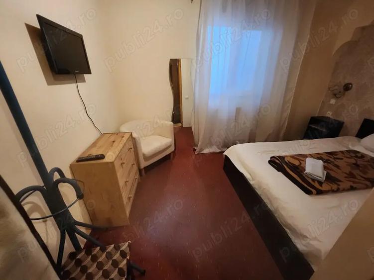 Inchiriez garsoniera - 1