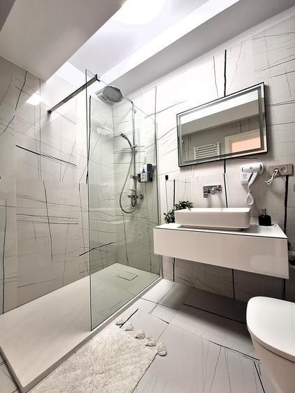 Vanzare apartament 2 camere Alongside Unirii Fountains, etaj 2, comision 0% - 7