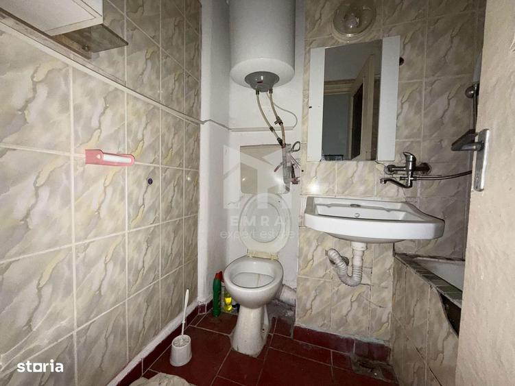 Apartament cu 3 camere nedecomandat în Central