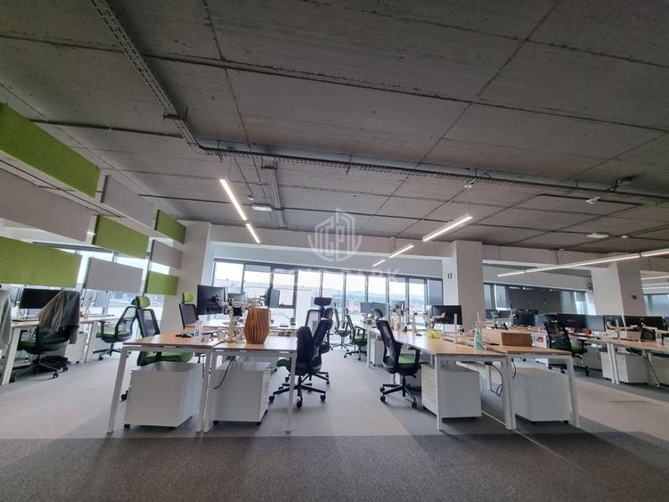 Cladire de Birouri - Semicentral - Clasa A - 32