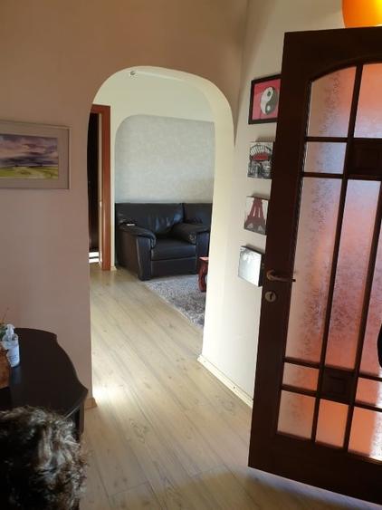 Garsoniera 46mp recompartimentata in 2 camere - parcul Tei - renovat - mobilat - 2