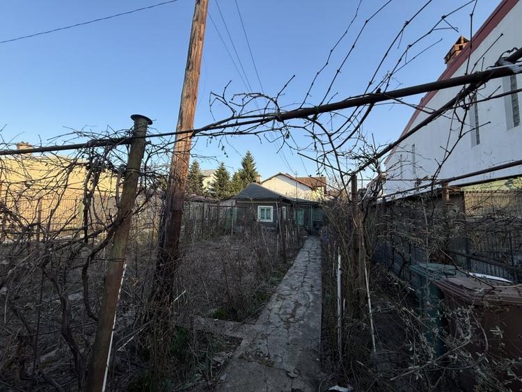 Casa demolabila/renovabila langa Lacul Grivita - 7