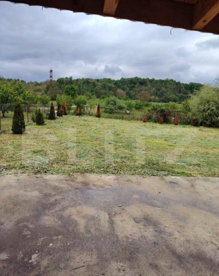 Casa de vanzare, cu 6 camere, 288 mp, zona Voinesti - 13