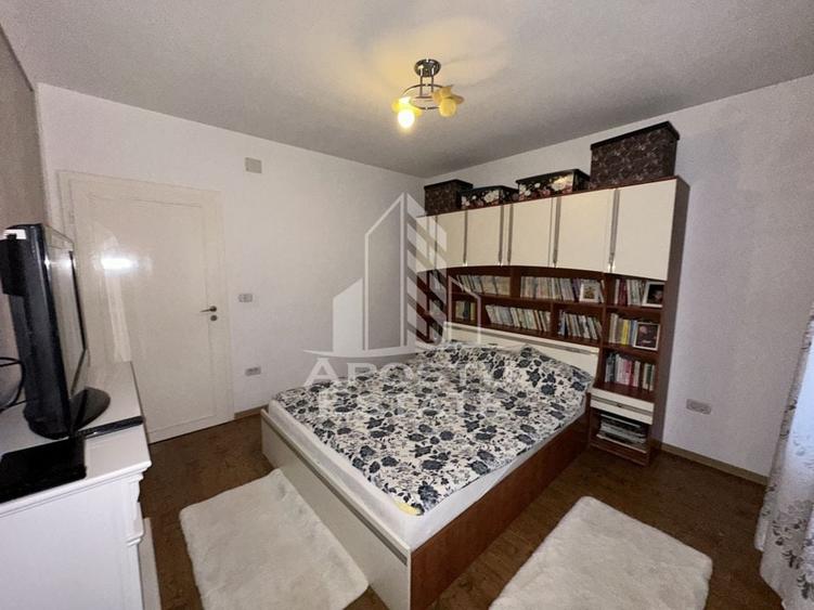 Casa individuala cu 4 camere si 2 bai mobilata si utilata in Giroc. - 12