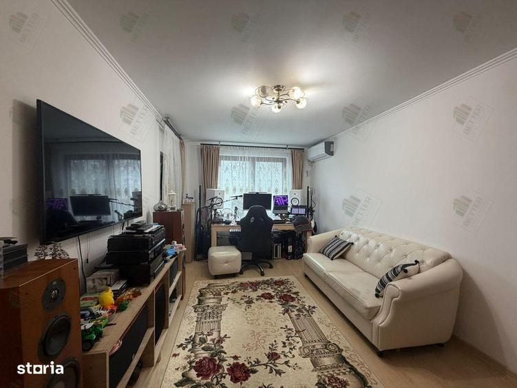 Apartament de vanzare 4 camere modern - Aparatorii Patriei - 8