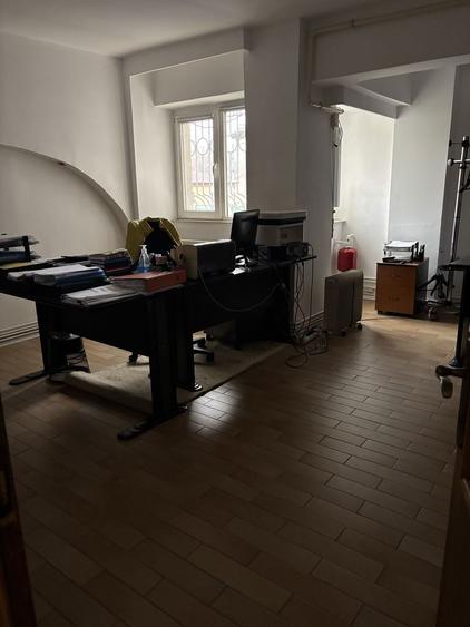 Inchiriez ap 80 mp Bdul Mamaia nr 87 , parter( zona Spitalul Militar) - 4