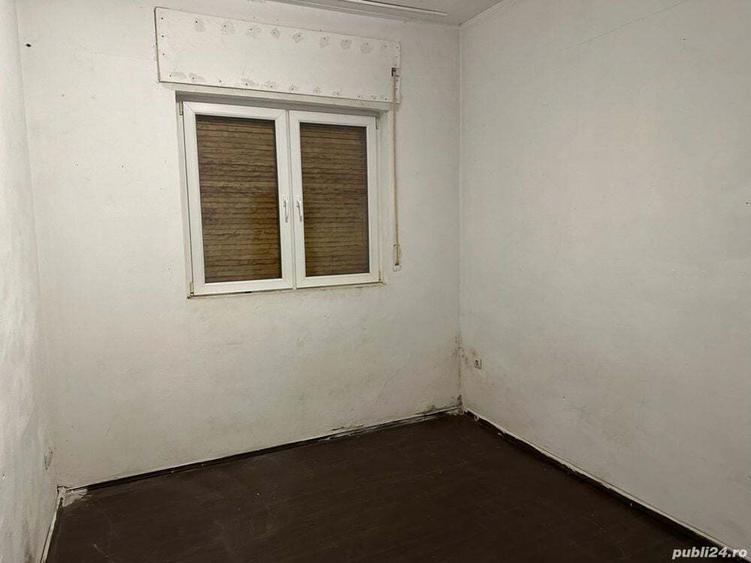 Casa de vanzare zona 1 Mai - 10