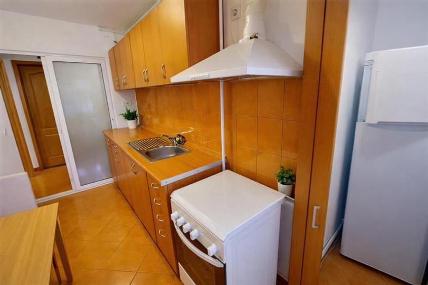 Garsoniera, decomandata, mobilata, echipata, Astra, Brasov - 2