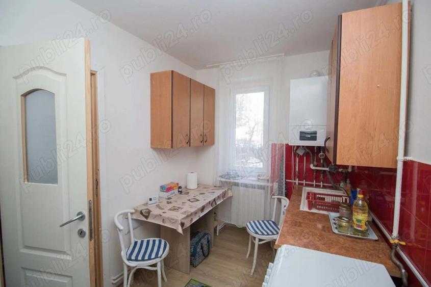 Garsoniera decomandata central - 4