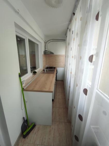 Apartament 3 camere, 67 mp, zona 1 Mai - 8