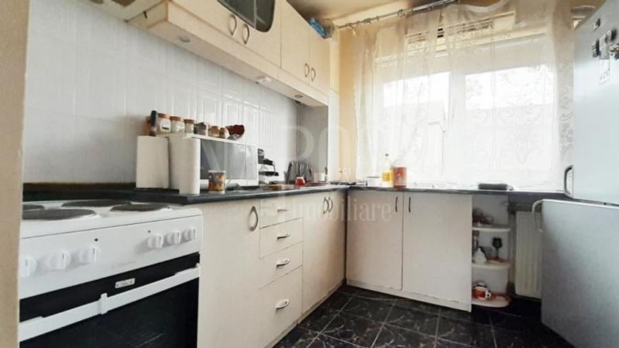 Apartament 4 camere de vanzare in Rogerius Oradea, Oradea - 3