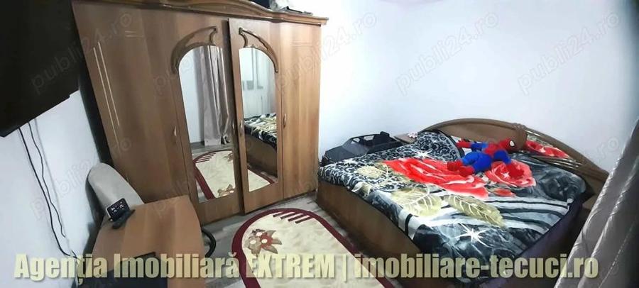 Casa cu 3 camere ?i 360mp teren, in Tecuci str. Vanatori - 8