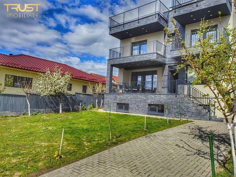 Birou | Cabinet |  I 125 Mp I Loc de parcare I Curte - 1