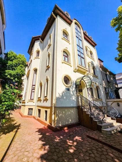 Vanzare casa/vila care refuza trecerea timpului - Zona Capitale - 6