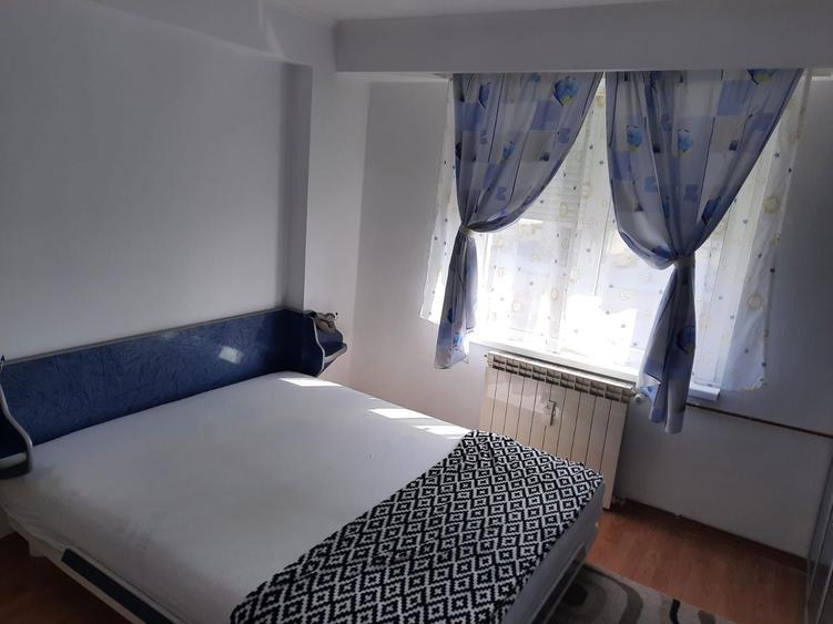 Proprietar inchiriez apartament cu 2camere decomandate - 3