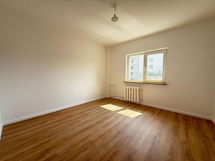 3 CAMERE  ‖ RENOVAT ‖ BLOC REABILITAT ‖ ETAJ INTERMEDIAR  ‖  NERVA TRAIAN - 5