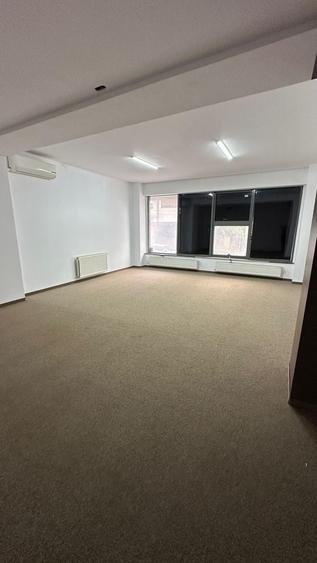 Spațiu comercial de 250mp în zona ICIL/CASA DE CULTURA , pretabil birouri - 5