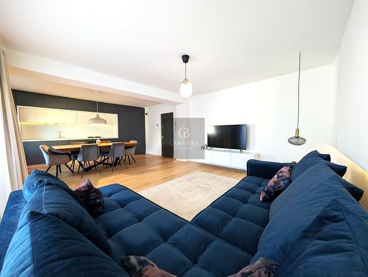 Apartament cu 2 camere decomandat în Decebal