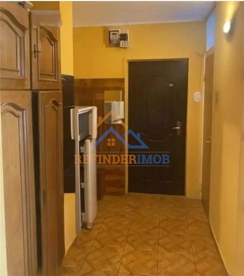 Apartament de vanzare 1 camera zona Tineretului - 1