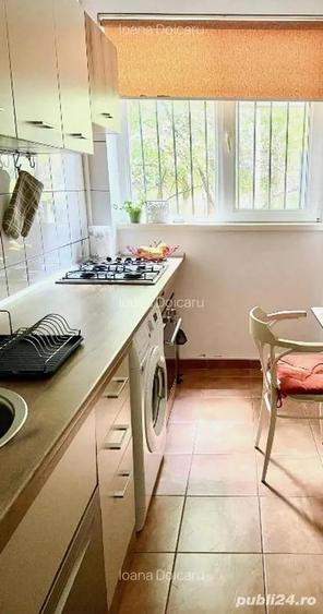 apartament 2 camere-vatra luminoasa-centrala proprie-parcare proprie-metrou 5 minute - 11