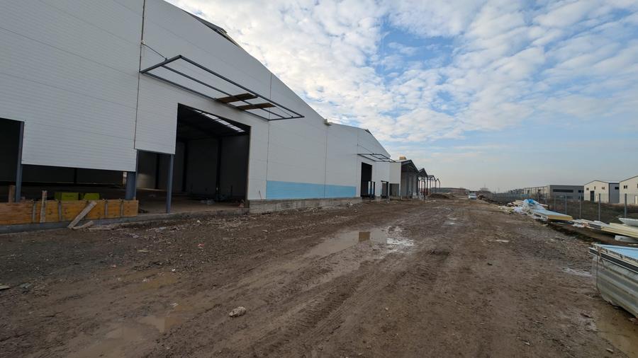 Hala Modernă de Lângă Autostrada A0 – Spațiul Ideal pentru Afacerea Ta! - 9