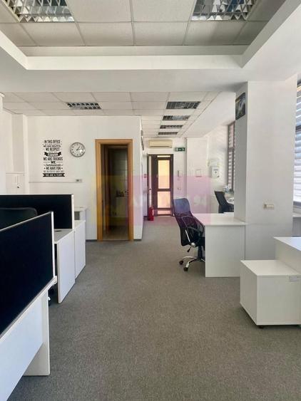 Clădire integrală | 568 mp | 8 parcări incluse | sediu companie - 2