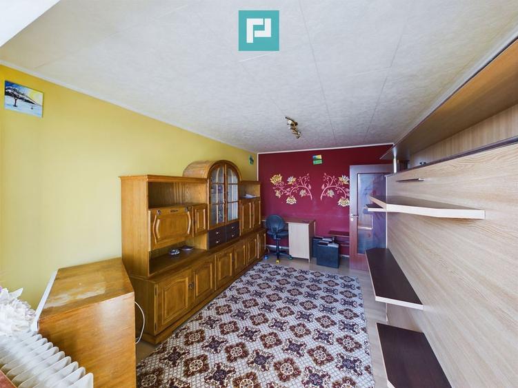 Apartament cu 3 camere de inchiriat - Lebada - 10