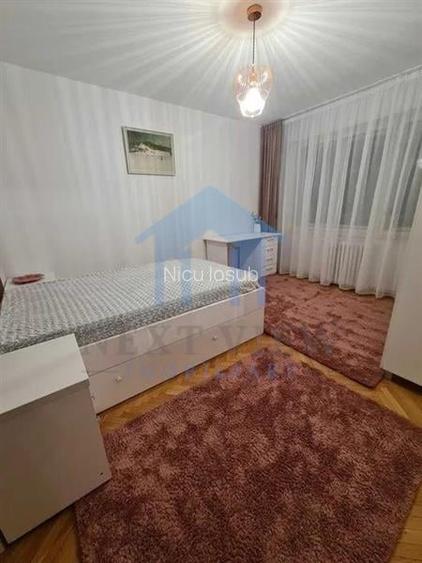 Apartament 3 camere, Andrei Muresanu Apartament 3 camere, Andrei Muresanu