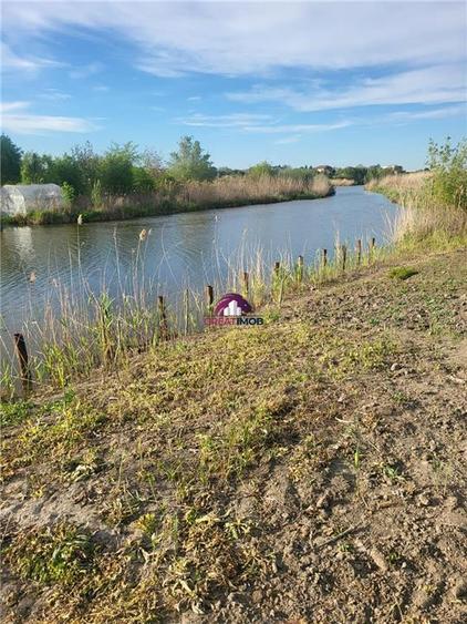 Teren 5600 mp Snagov Lac - 2
