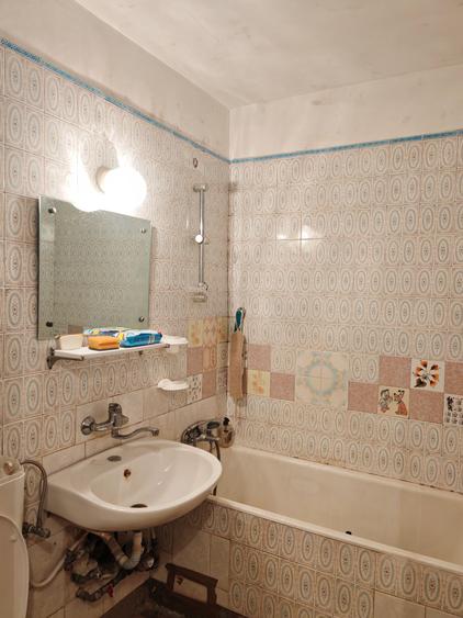 Apartament 3 camere Semidec -Titan-Liviu Rebreanu - Rest. Alba -DE RENOVAT TOTAL - 6