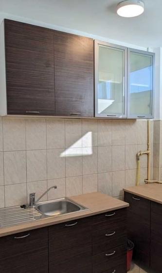 Garsoniera finisata nou pe aleea Detunata, 30 mp, etaj intermediar - 5