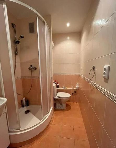 Aparatament de inchiriat cu o camera zona Tractorul - 3