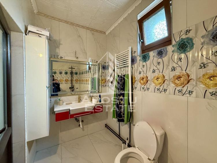 Casa individuala pe 2 fronturi stradale, renovata complet, zona Plopi - 11