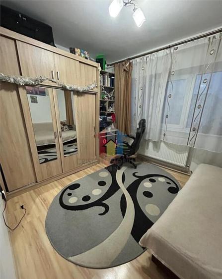 Ap. 3 cam, conf 1, decomandat, Radu Negru, etaj 3 - 2