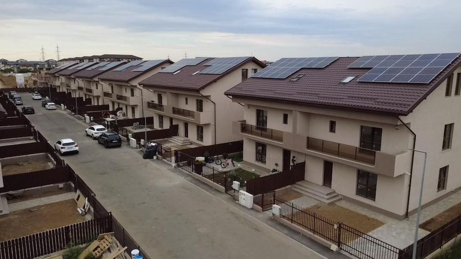 Case Dobroesti cu panouri fotovoltaice - 2