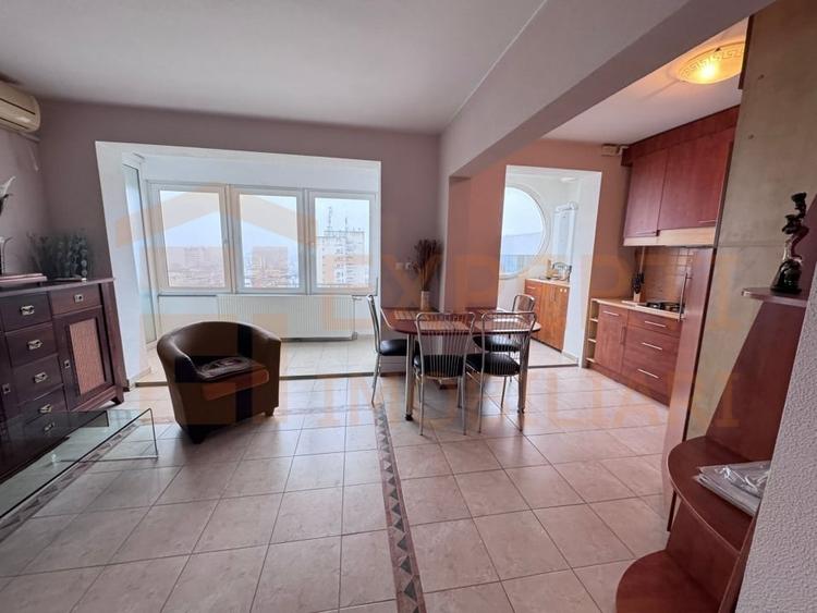 Apartament 3 camere de vanzare, situat in Zona Centrala - 9