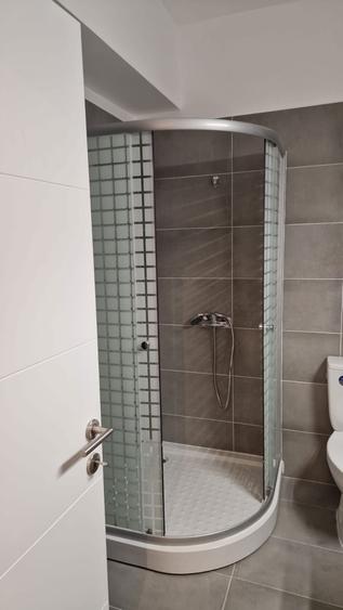 Inchiriez garsoniera 38mp utili 10minute metrou - 1