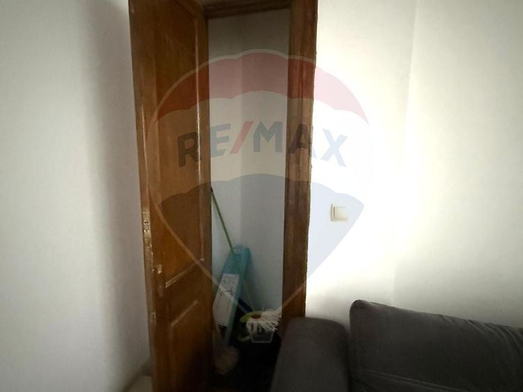 VANZARE Apartament cu 4 camere in zona Dacia - 11