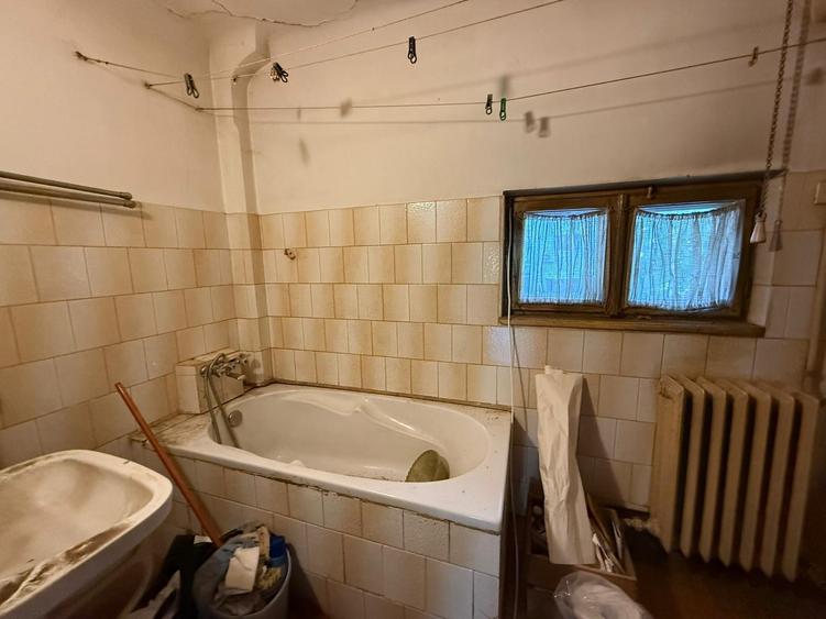 Vila in zona Băneasa, în imediata vecinătate a Parcului Herăstrău 7 camere - 7