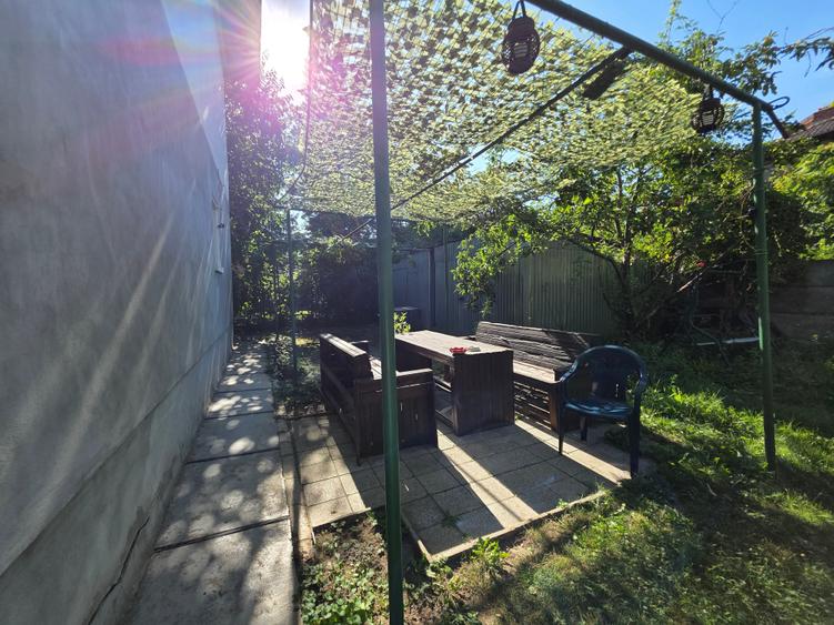 Apartament cu 2 camere semidecomandat în Kiseleff
