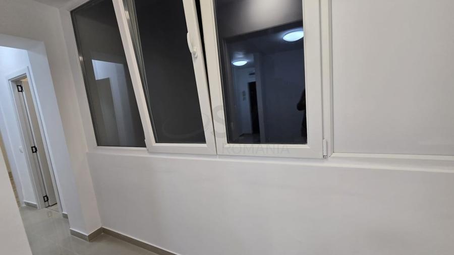 Apartament cu 3 camere decomandat, mobilat în Colentina