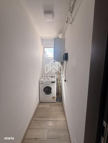 Apartament cu 3 camere în Cetate